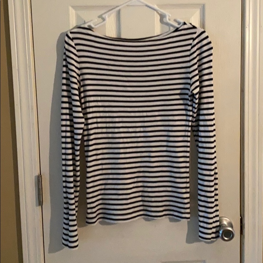 Gap boat neck long sleeve tee